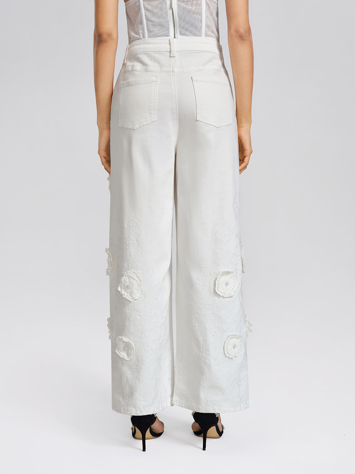 3D Floral Embroidered Beaded Wide-Leg Jeans