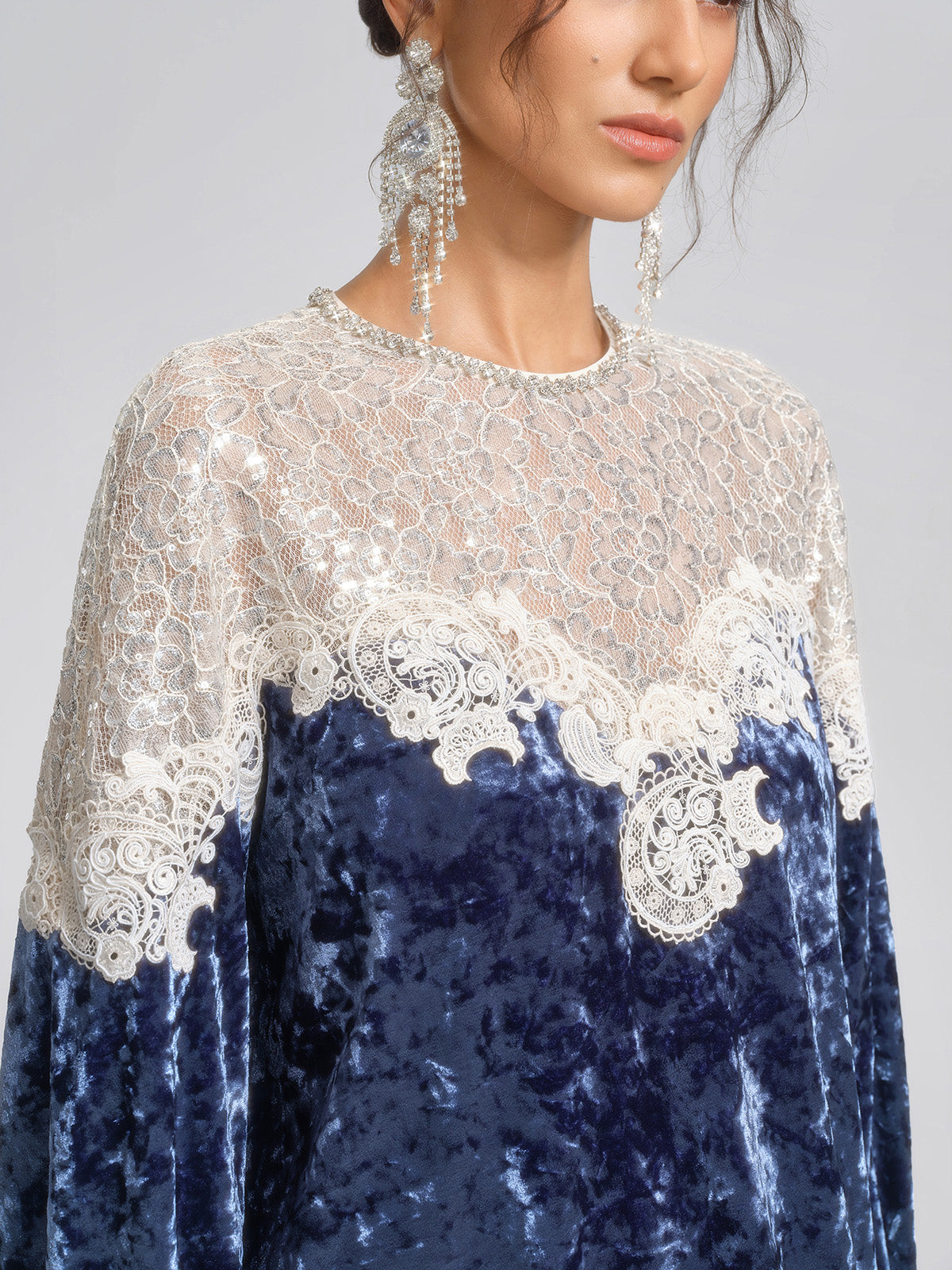 Velvet Vintage Lace Trim Set