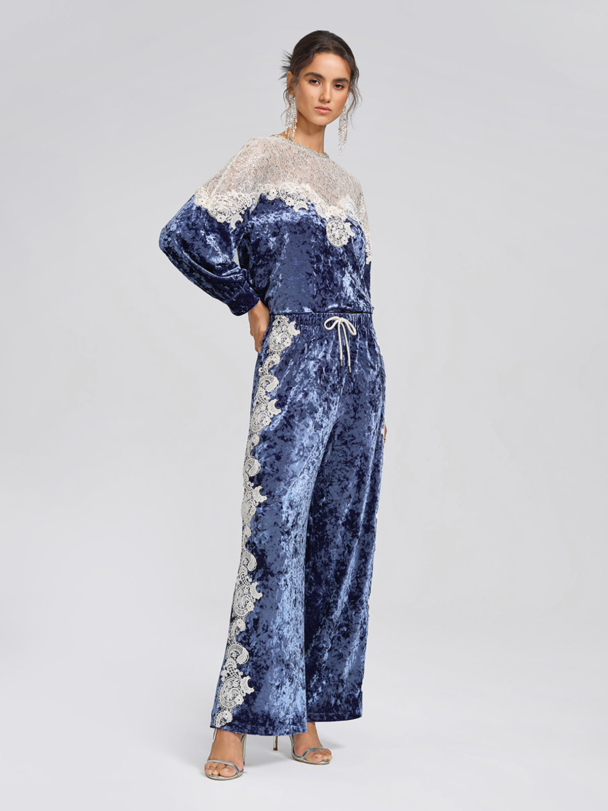 Velvet Vintage Lace Trim Set
