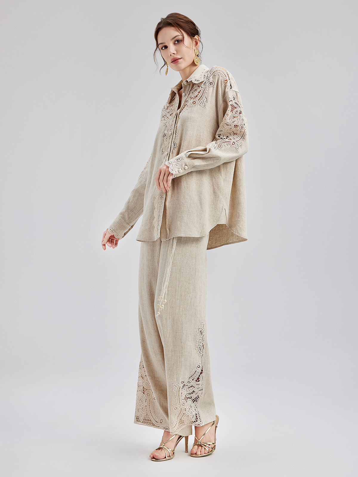 Final Sale | French Ramie Lace Detail Top