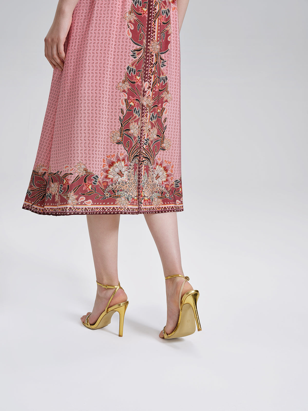 Silk Floral Paisley 3/4 Sleeve Dress