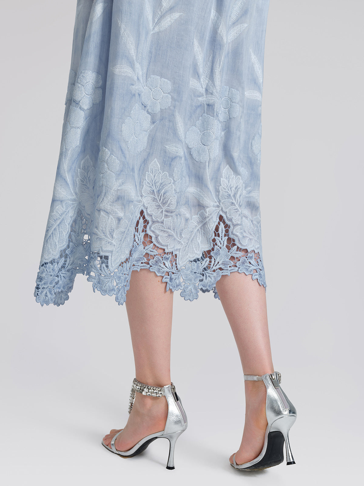 Silk Cotton Embroidered Lace Trim Panel Skirt