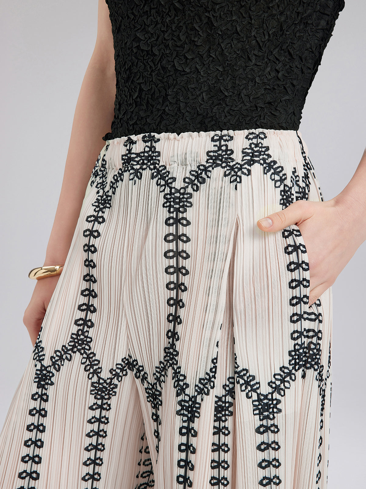 New Arrival Bohemian Pleated Set