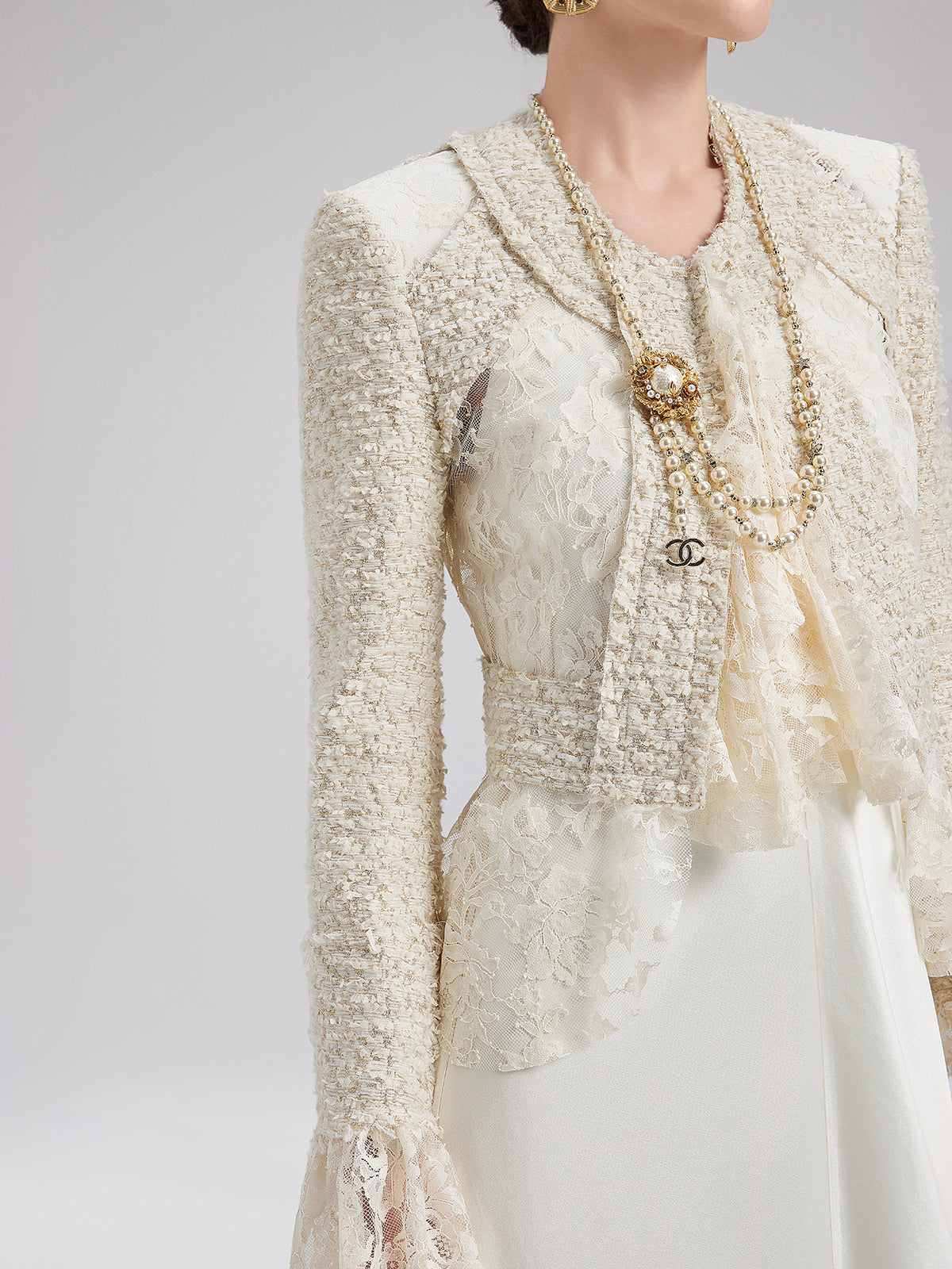 Modern apparel with smooth fabric and balanced structure