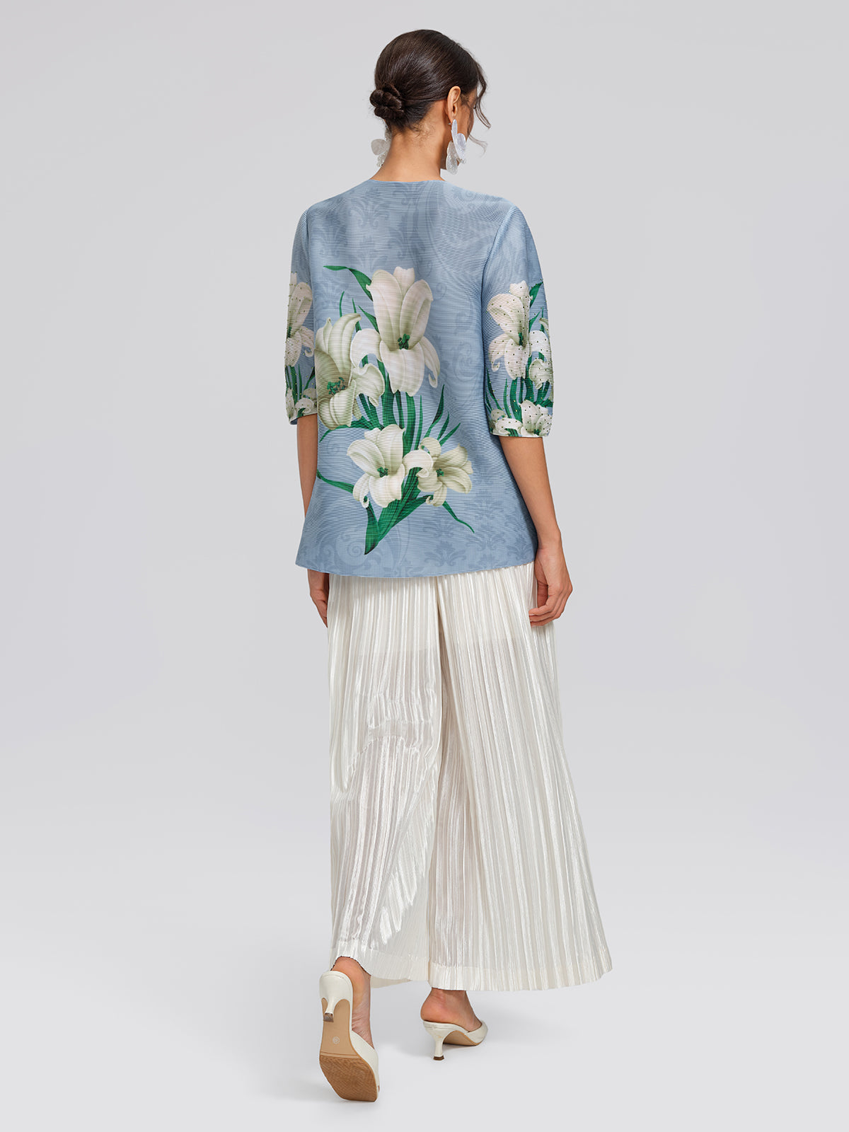 Artistic Pleated Rhinestone Floral Print Top