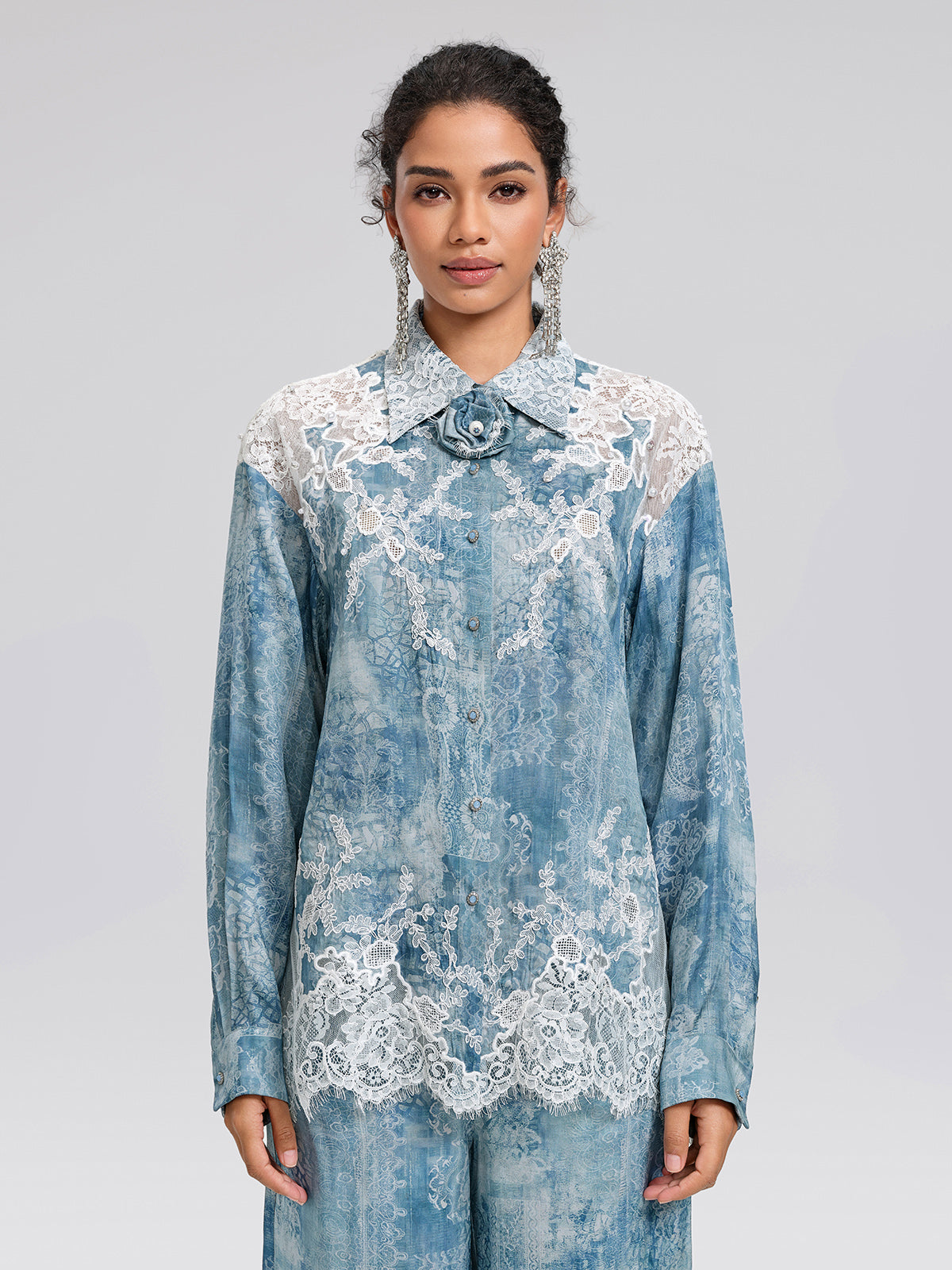 Tencel Embroidery Lace-Panel Shirt (Detachable Floral Included)
