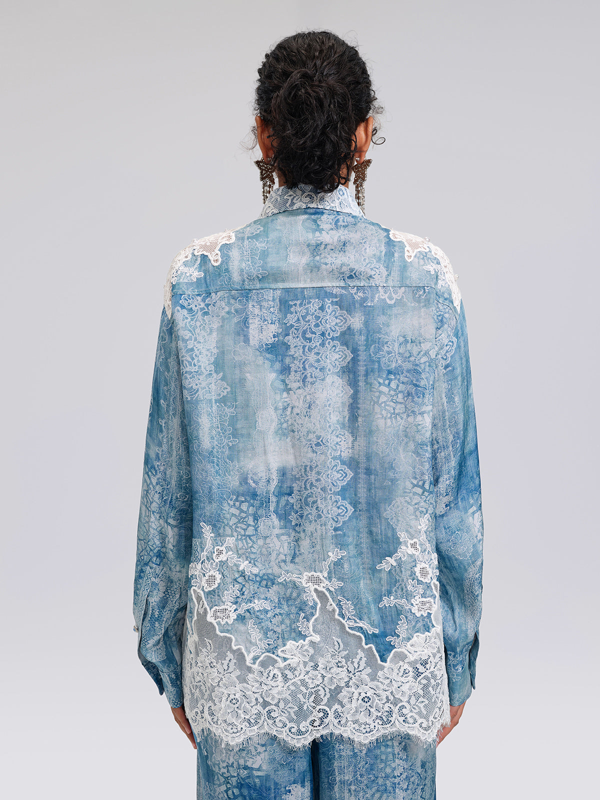 Tencel Embroidery Lace-Panel Shirt (Detachable Floral Included)