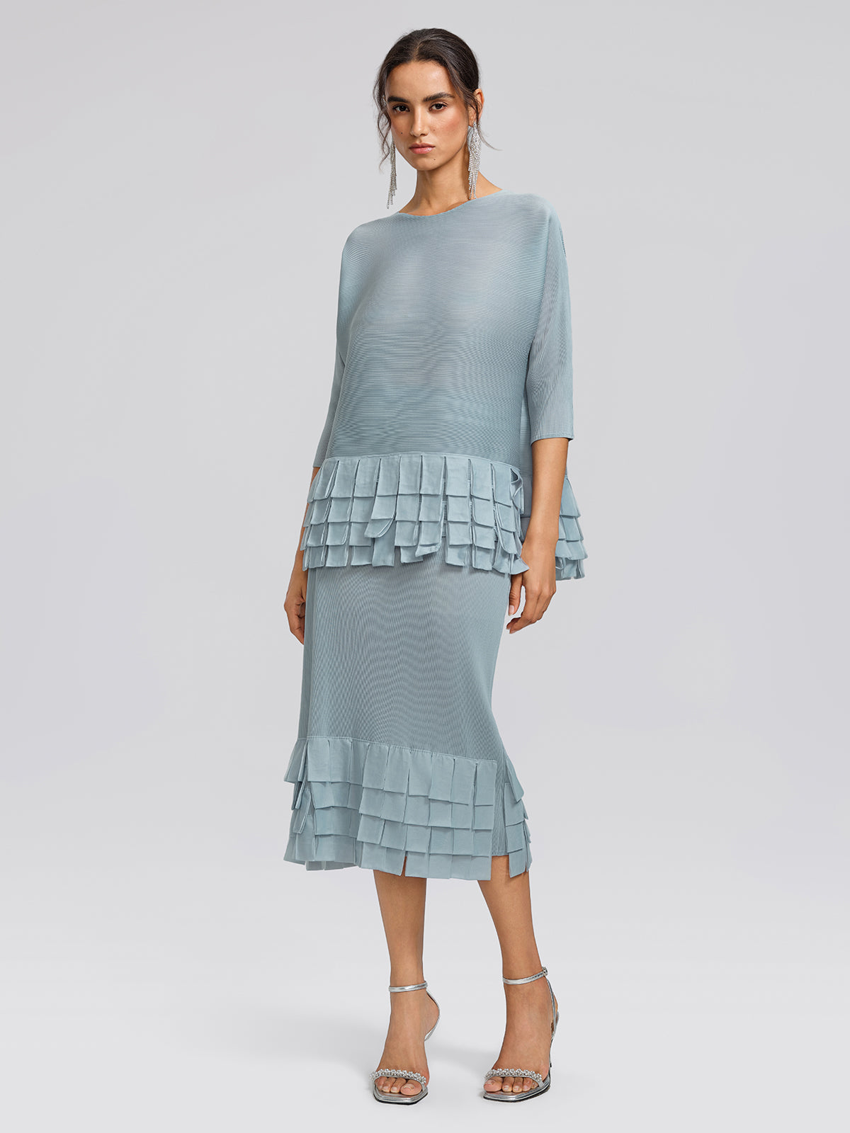 Final Sale | Pleated Textured Scallop-Trimmed Set