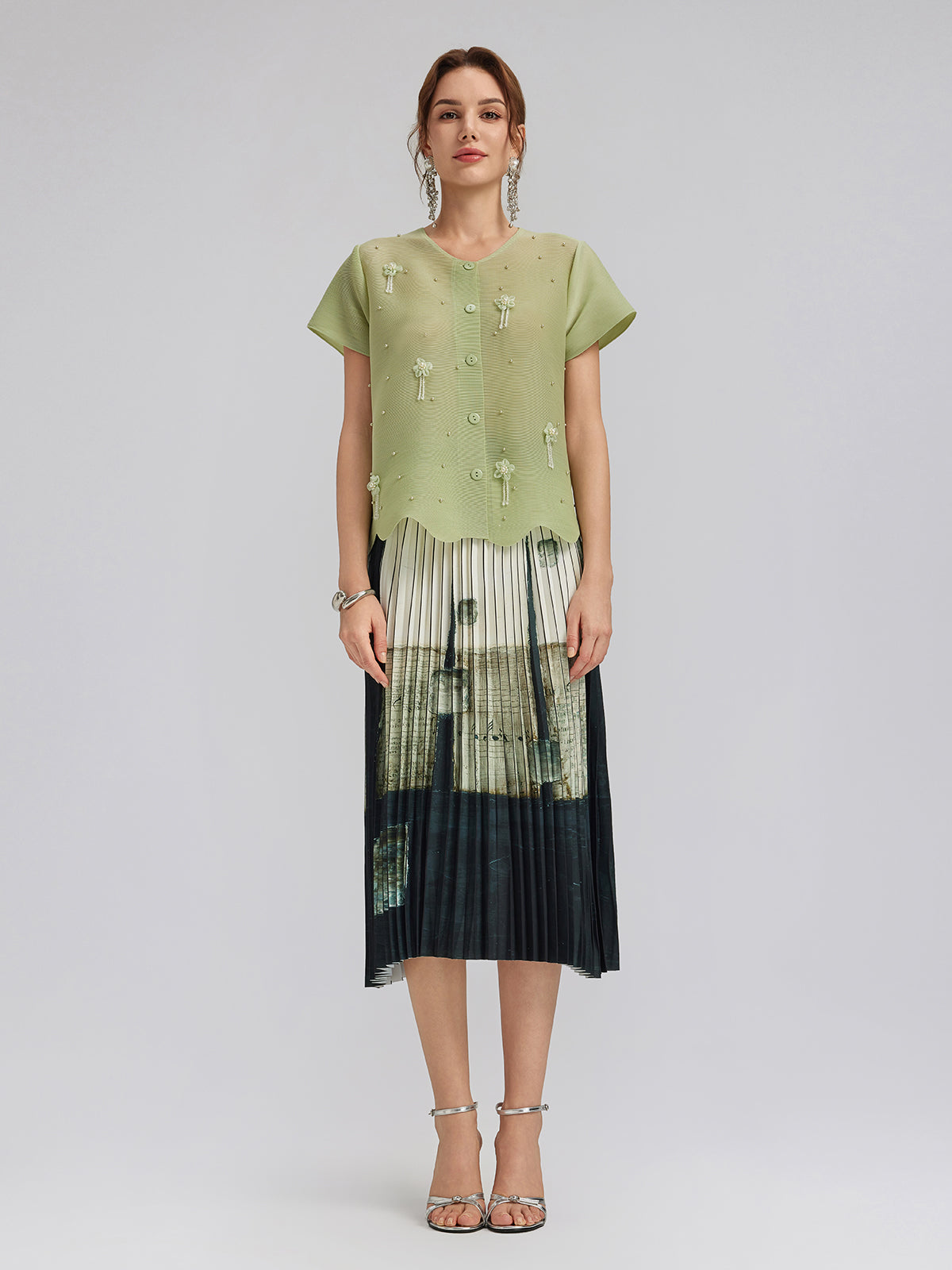 Final Sale | Artfully Pleated Elastic Waist Skirt