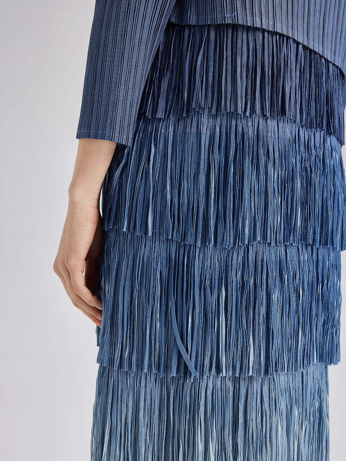 Elegant Pleated Ombre Fringe Dress Set