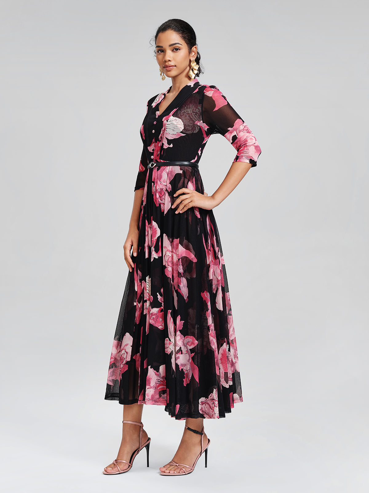 Floral Mesh Pleated V-Neck Dress (Belt Included)