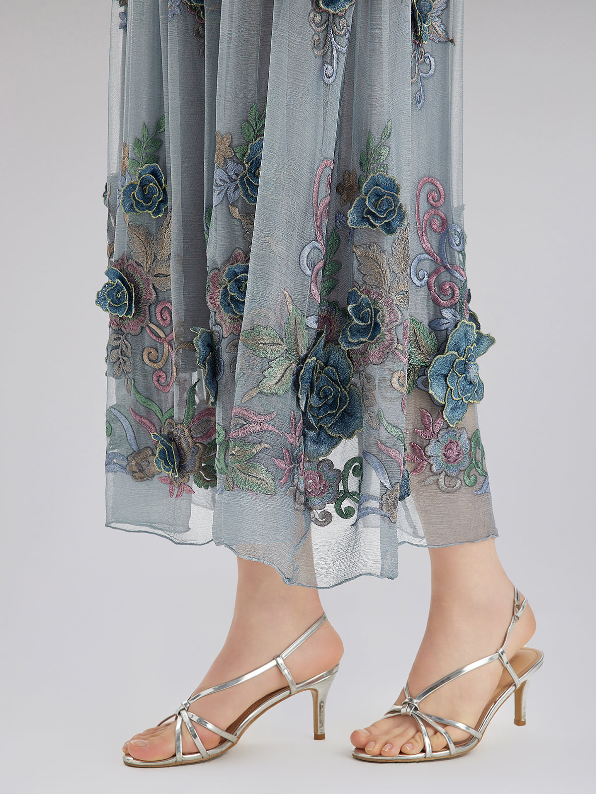 Women's elegant floral embroidered dress