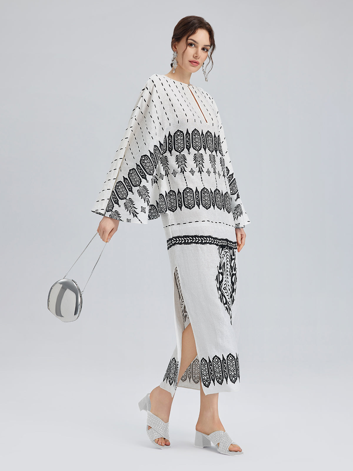 Final Sale | Linen Geometric Print Batwing Maxi Dress