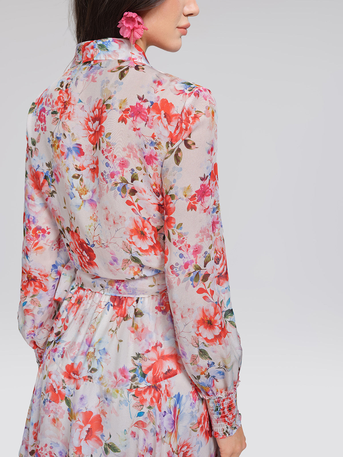 100% Silk Floral V-Neck Tie Elastic Ruffle Cuff Top