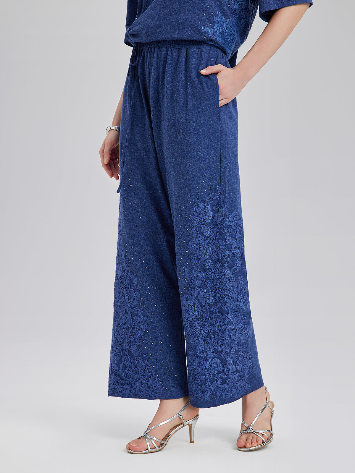 Final Sale | Hand-Lace Appliqué Knit Pants