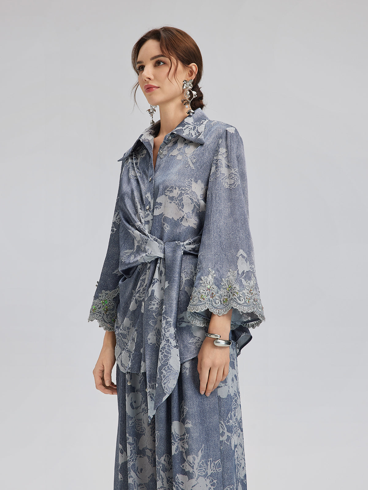 Final Sale | Burnout Floral Tie-Front Shirt