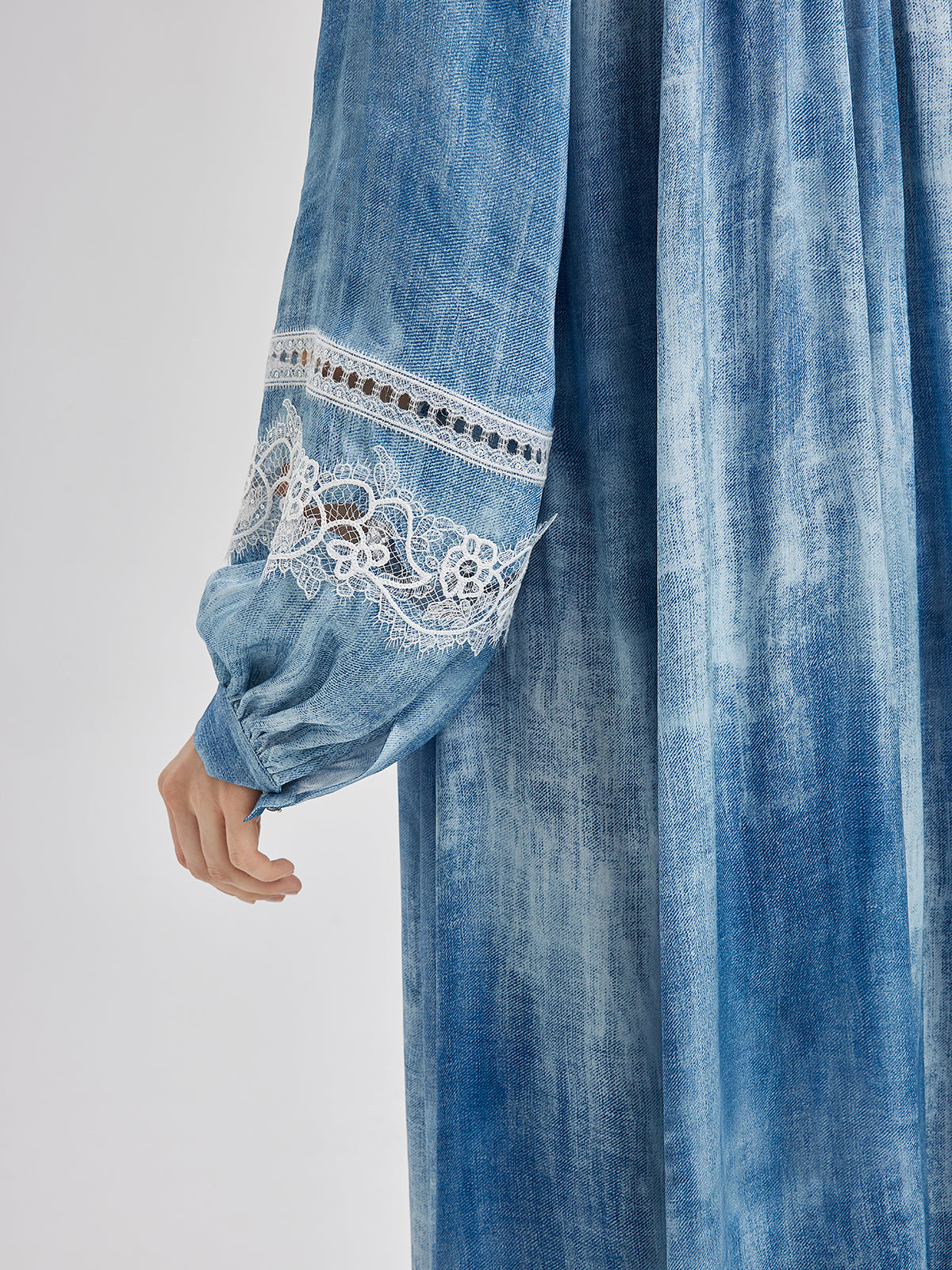 Final Sale | Artistic Gradient Openwork Lace Dress