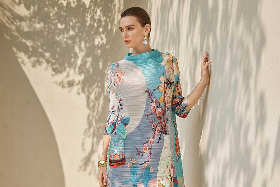 richradiqs floral pleated dress in outdoor summer scene
