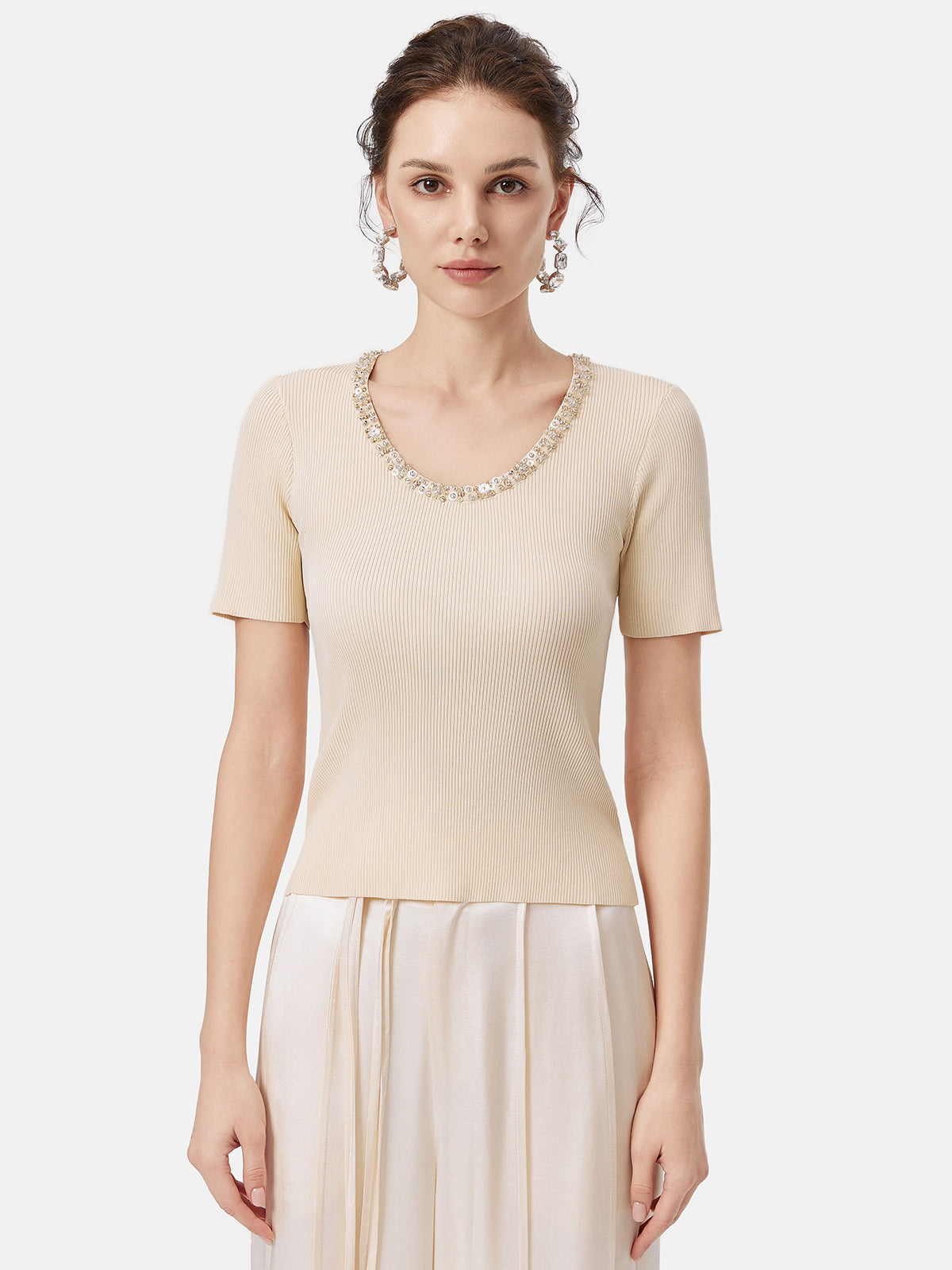 Embellished Neckline Fitted Tee