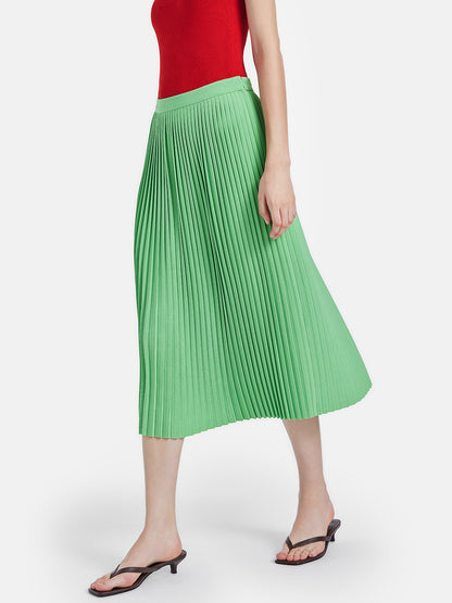 Versatile Pleated Skirt