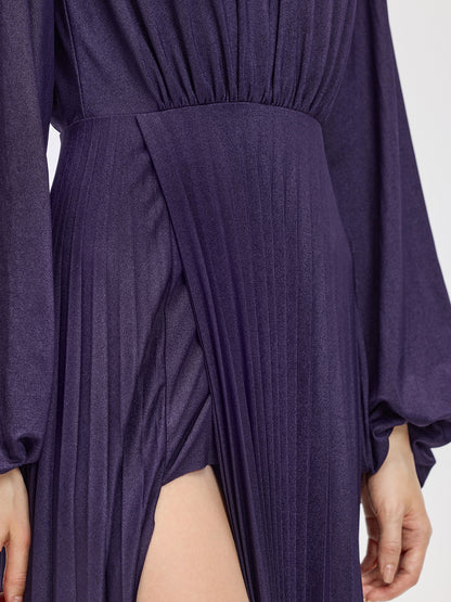 Long Sleeve Side-slit Pleated Maxi Dress