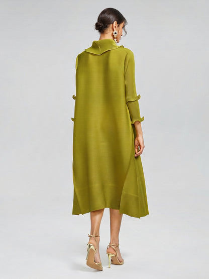 Ruffle Pleated Floral Brooch 3/4-Sleeve Gown