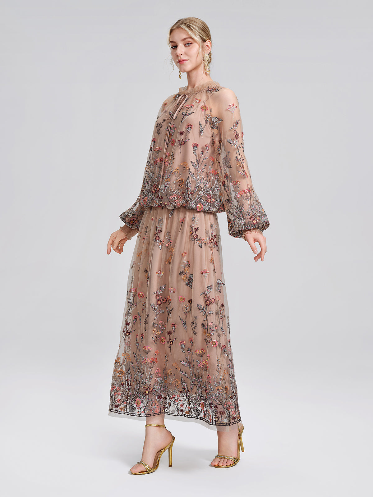 Mesh Embroidered Flare Skirt