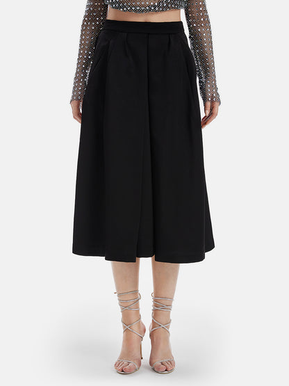 Minimalist Black High-Waist Midi Skirt