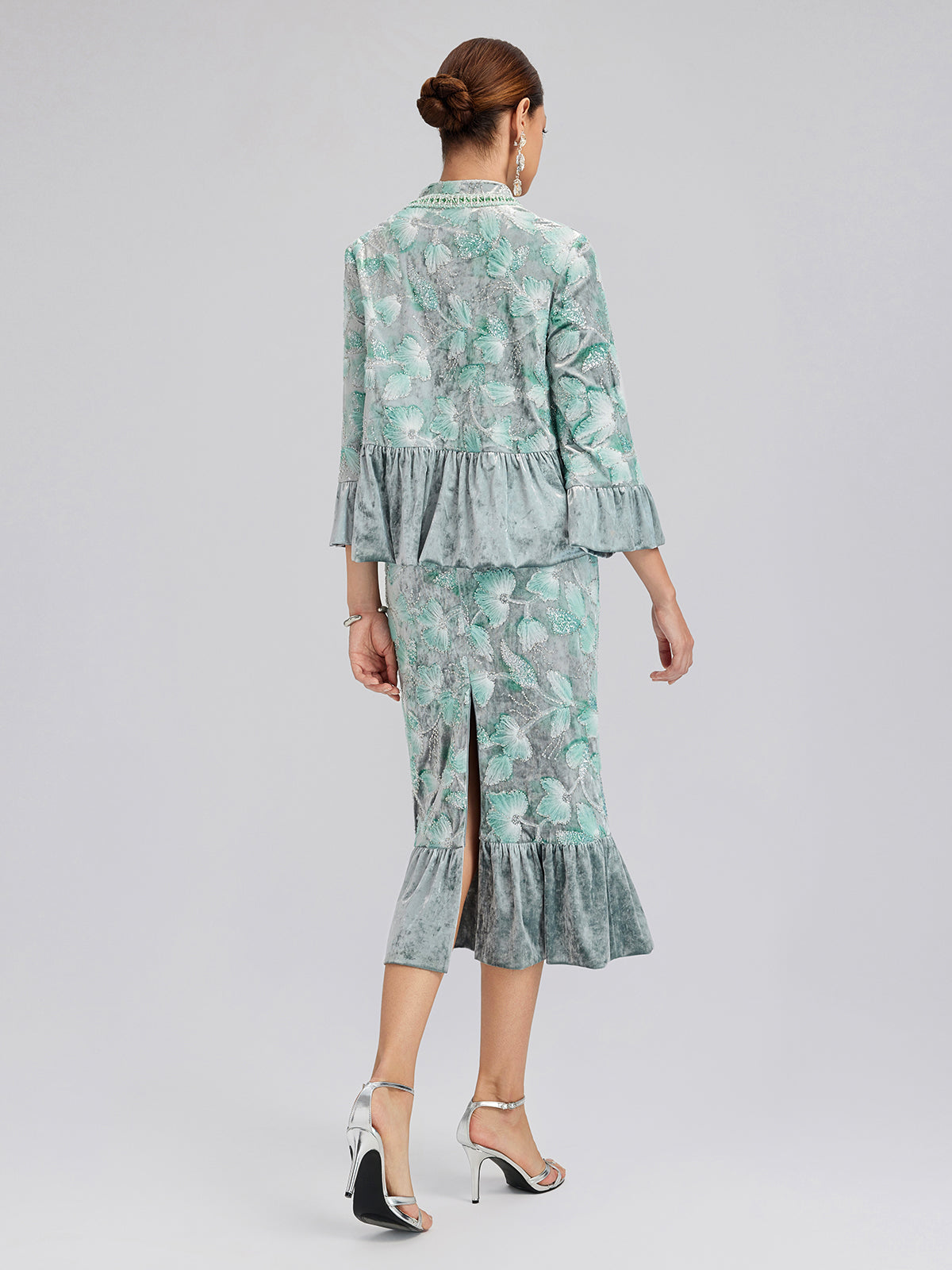 Final Sale | Beaded Floral Embroidered Velvet Stand Collar Jacket