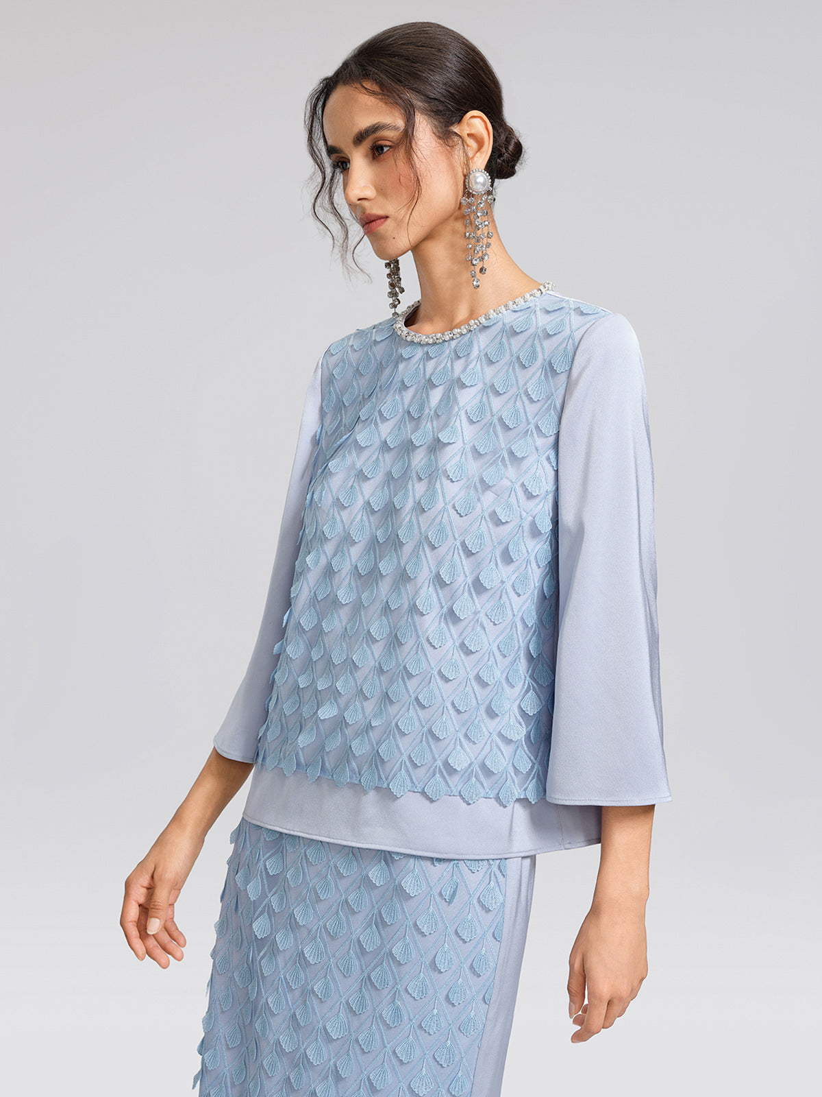 Mesh Ginkgo Embroidery Pearl Blouse
