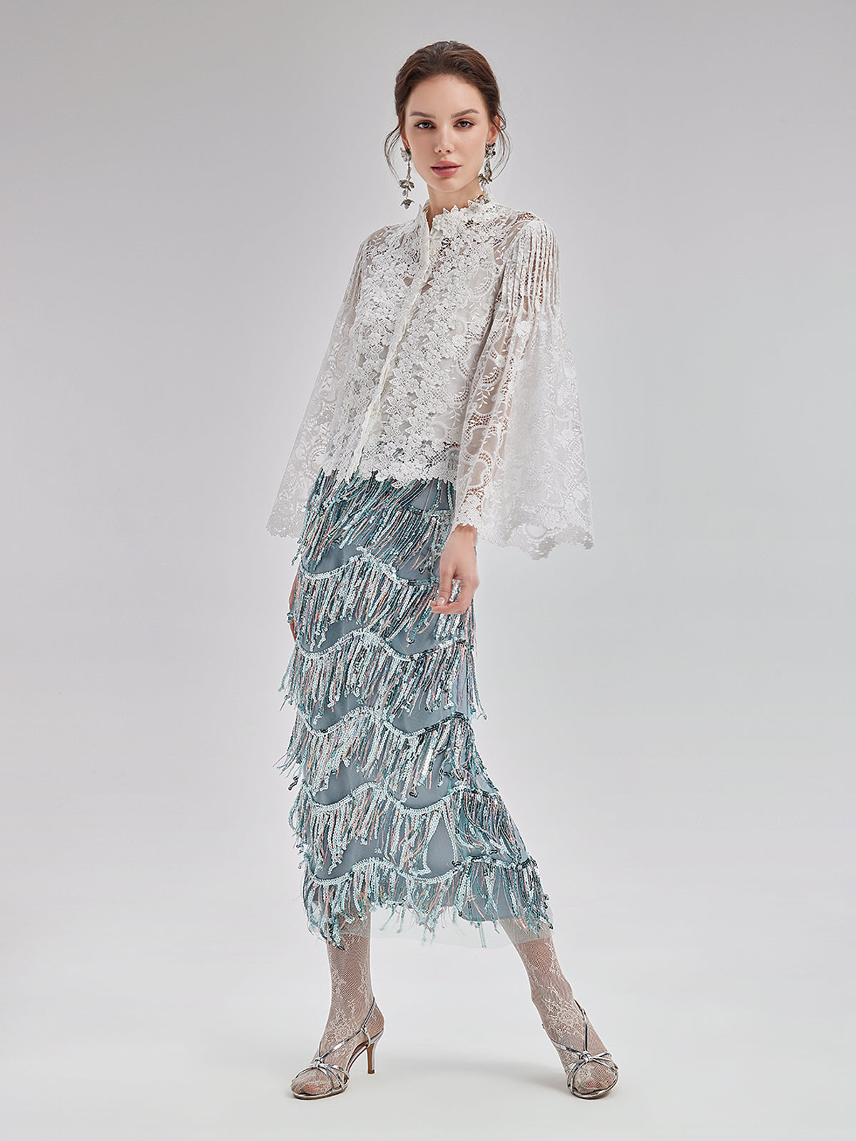Final Sale | Classic Lace Embroidered Bell-Sleeve Top