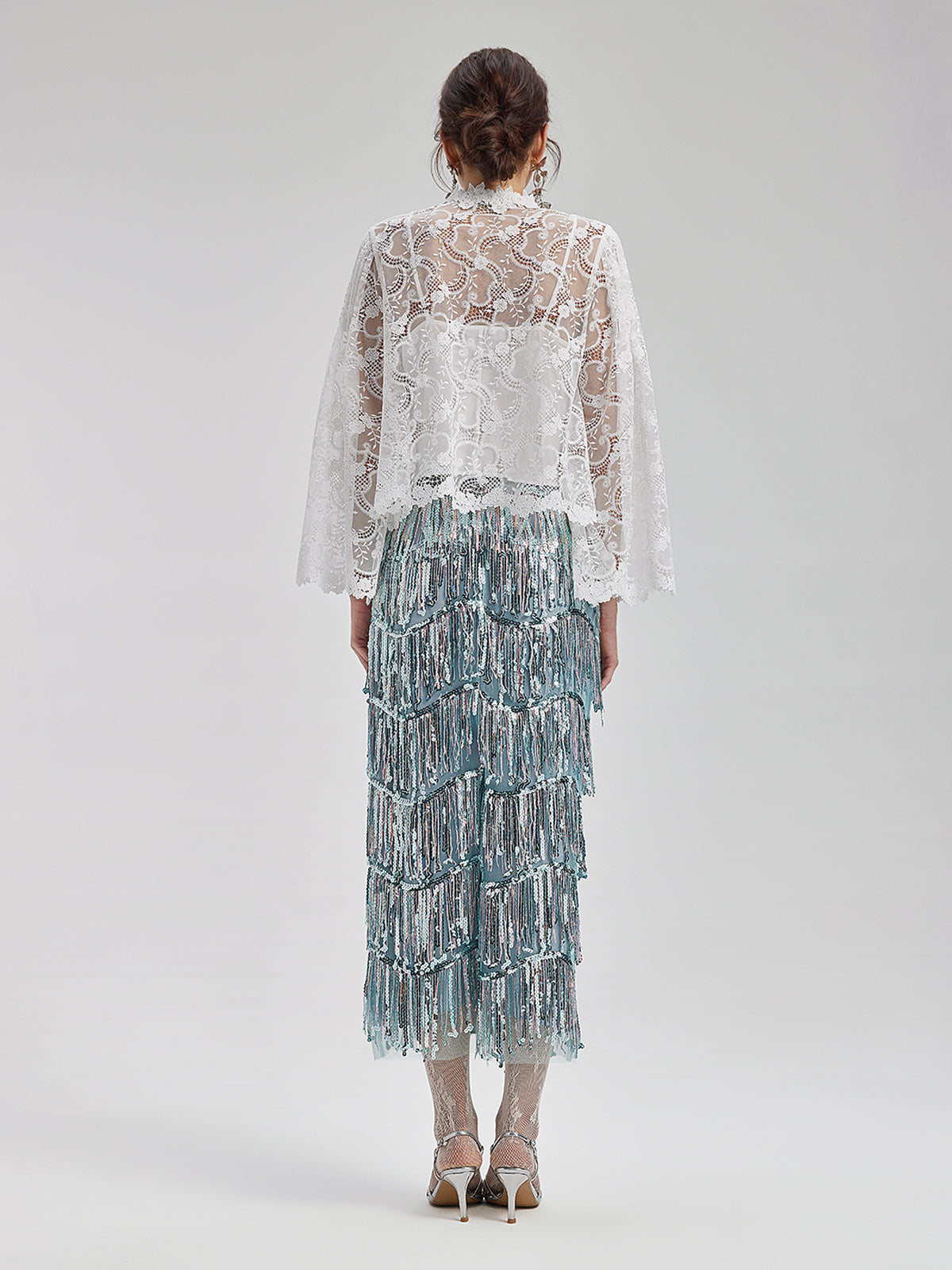 Final Sale | Classic Lace Embroidered Bell-Sleeve Top