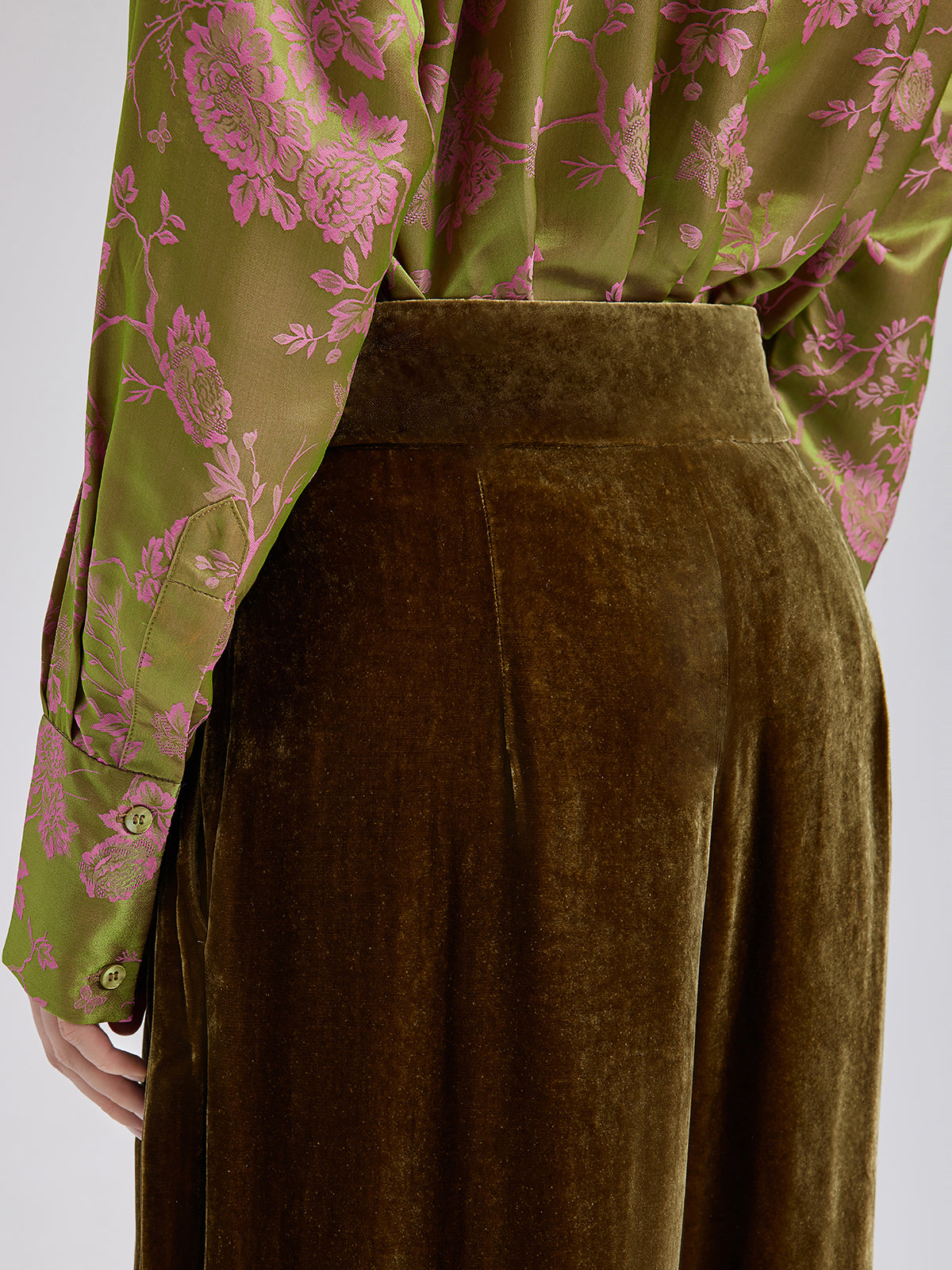 Final Sale | Gold Silk Velvet Wide-Leg Pants