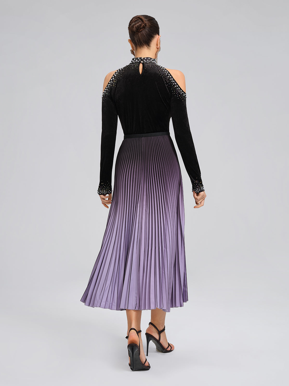 Gradient Sculpted Pleated Skirt