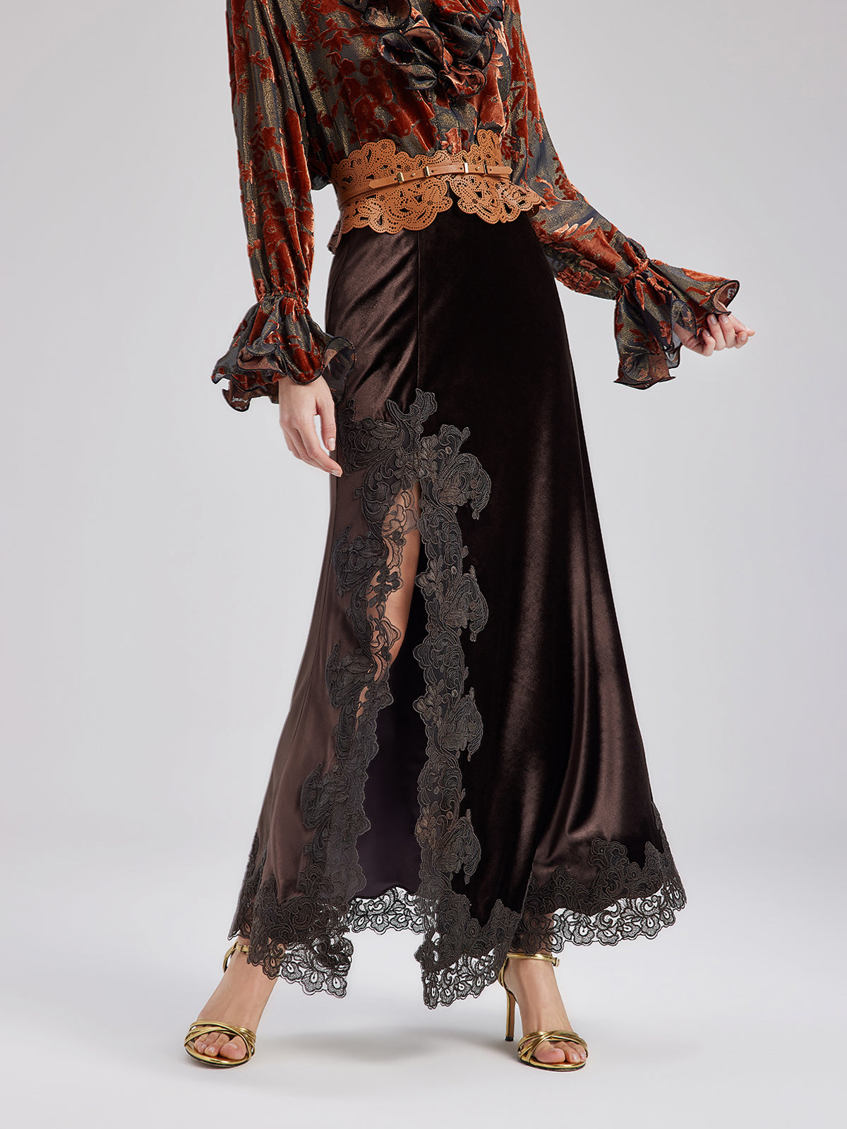 Women's French Lace Velvet Skirt with Slit – RICHRADIQS