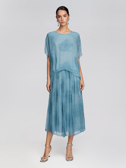Color-Dyed Silk Floral Embroidered Set