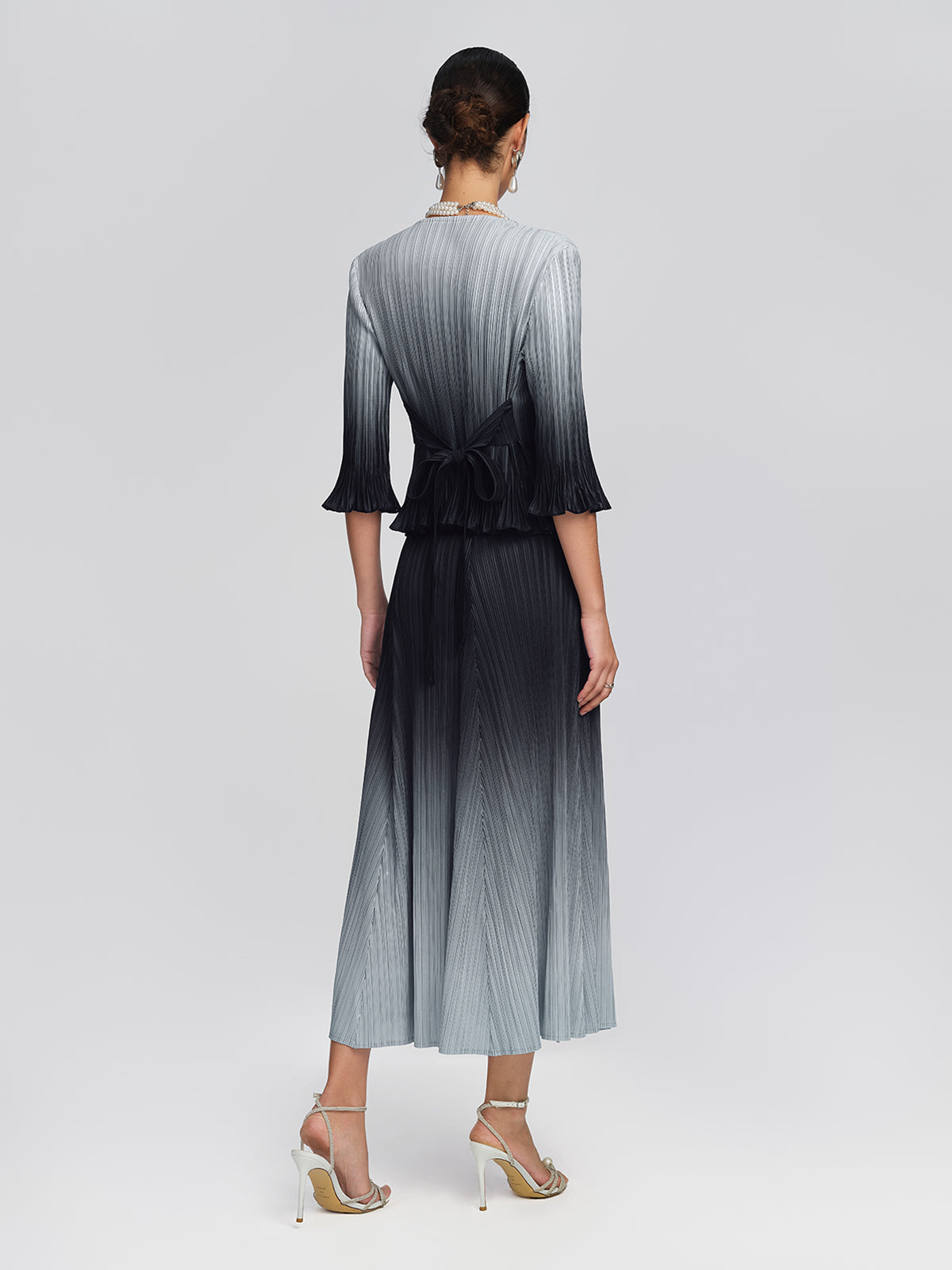 Pleated High-Waisted Gradient Set