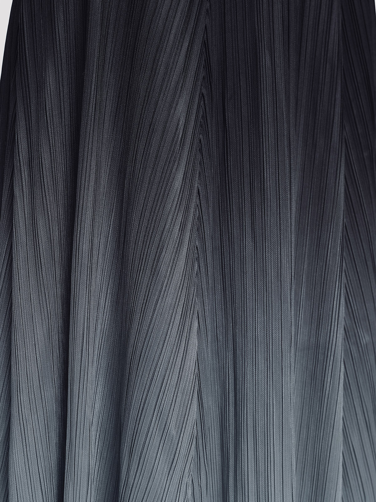 Pleated High-Waisted Gradient Set