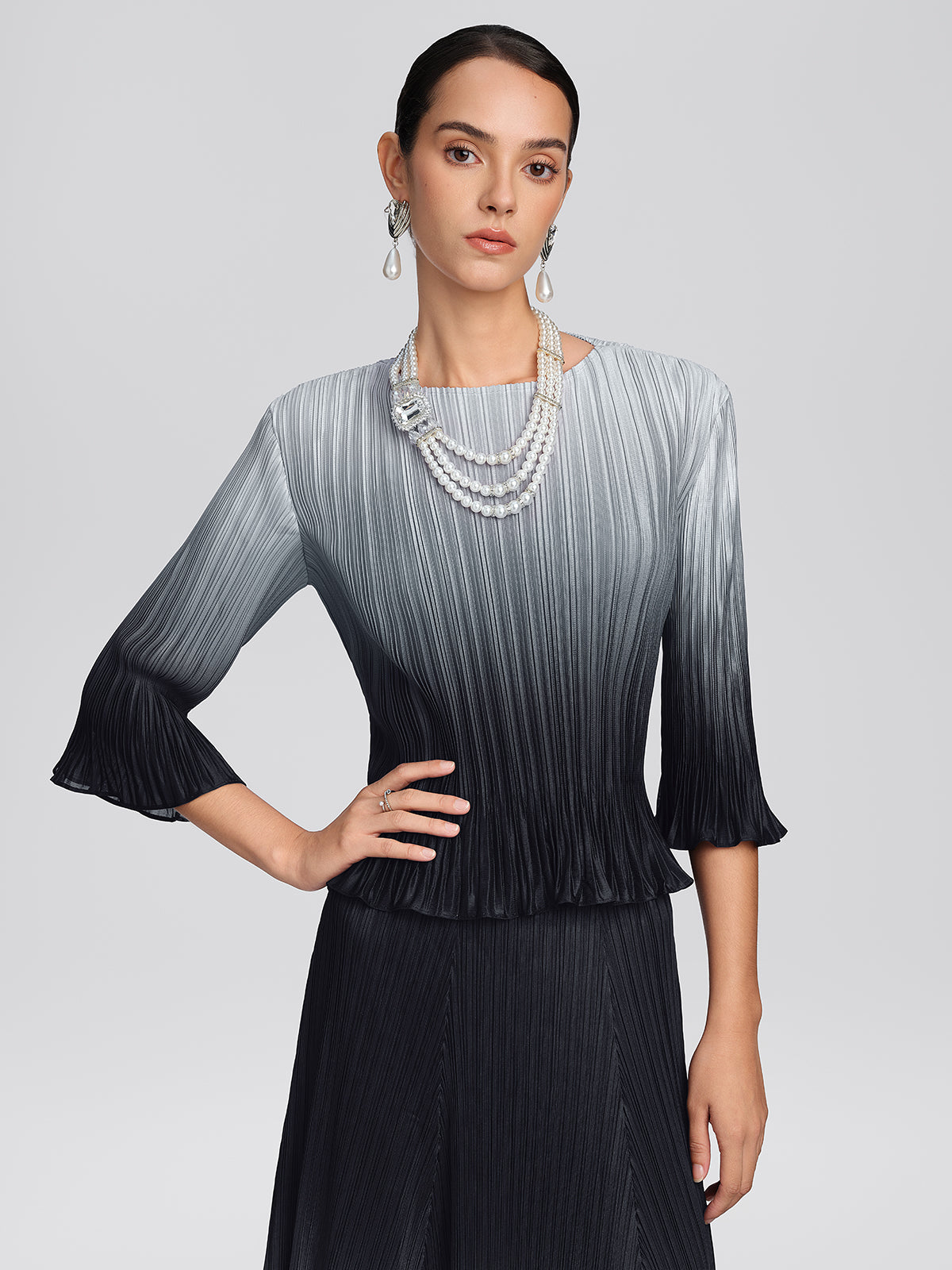 Pleated High-Waisted Gradient Set