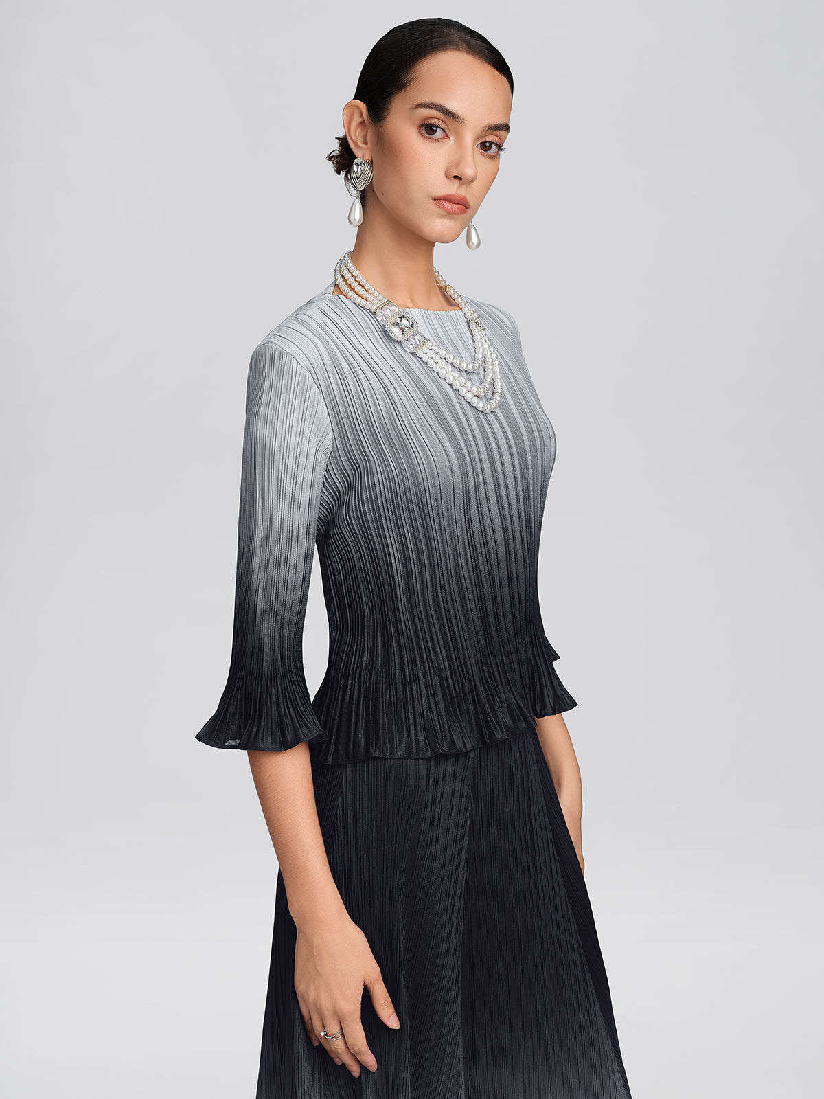 Pleated High-Waisted Gradient Set