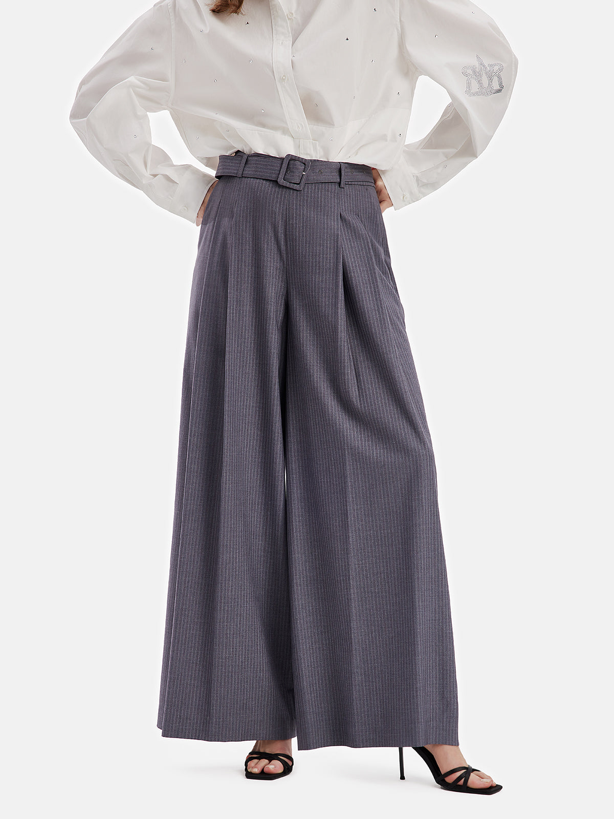 Classic High-Waisted Pleated Wide-Leg Pants