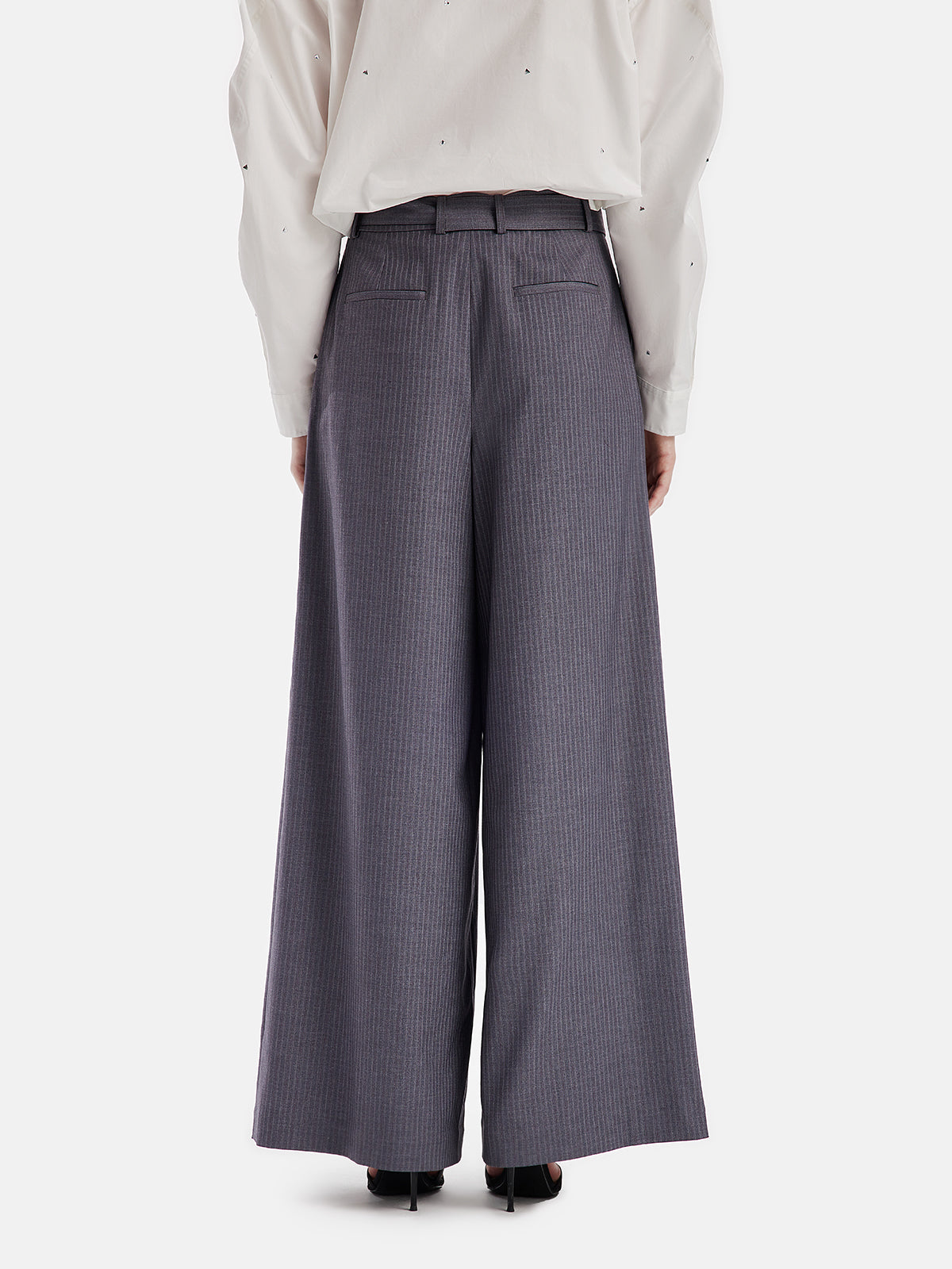 Classic High-Waisted Pleated Wide-Leg Pants