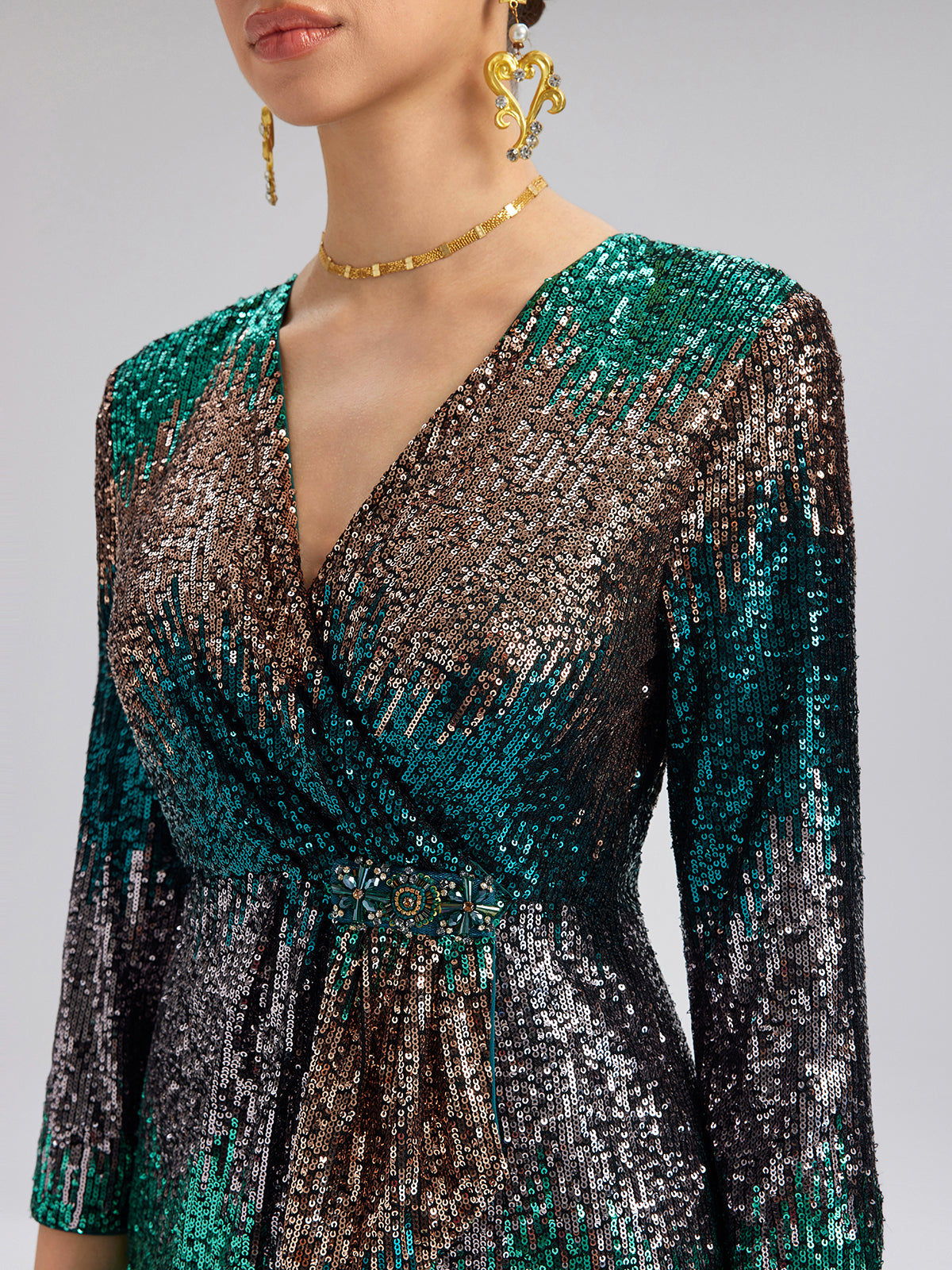 Gradient Sequin V-Neck Stretch Dress