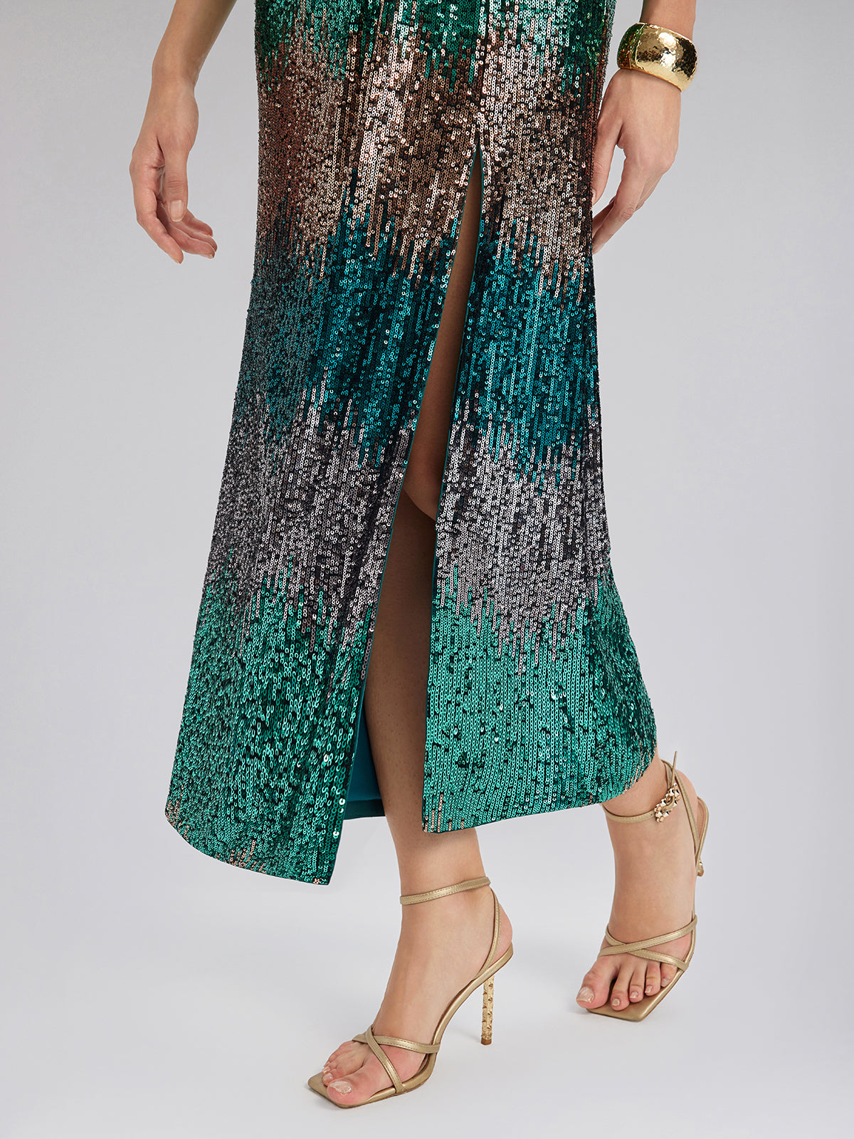 Gradient Sequin V-Neck Stretch Dress