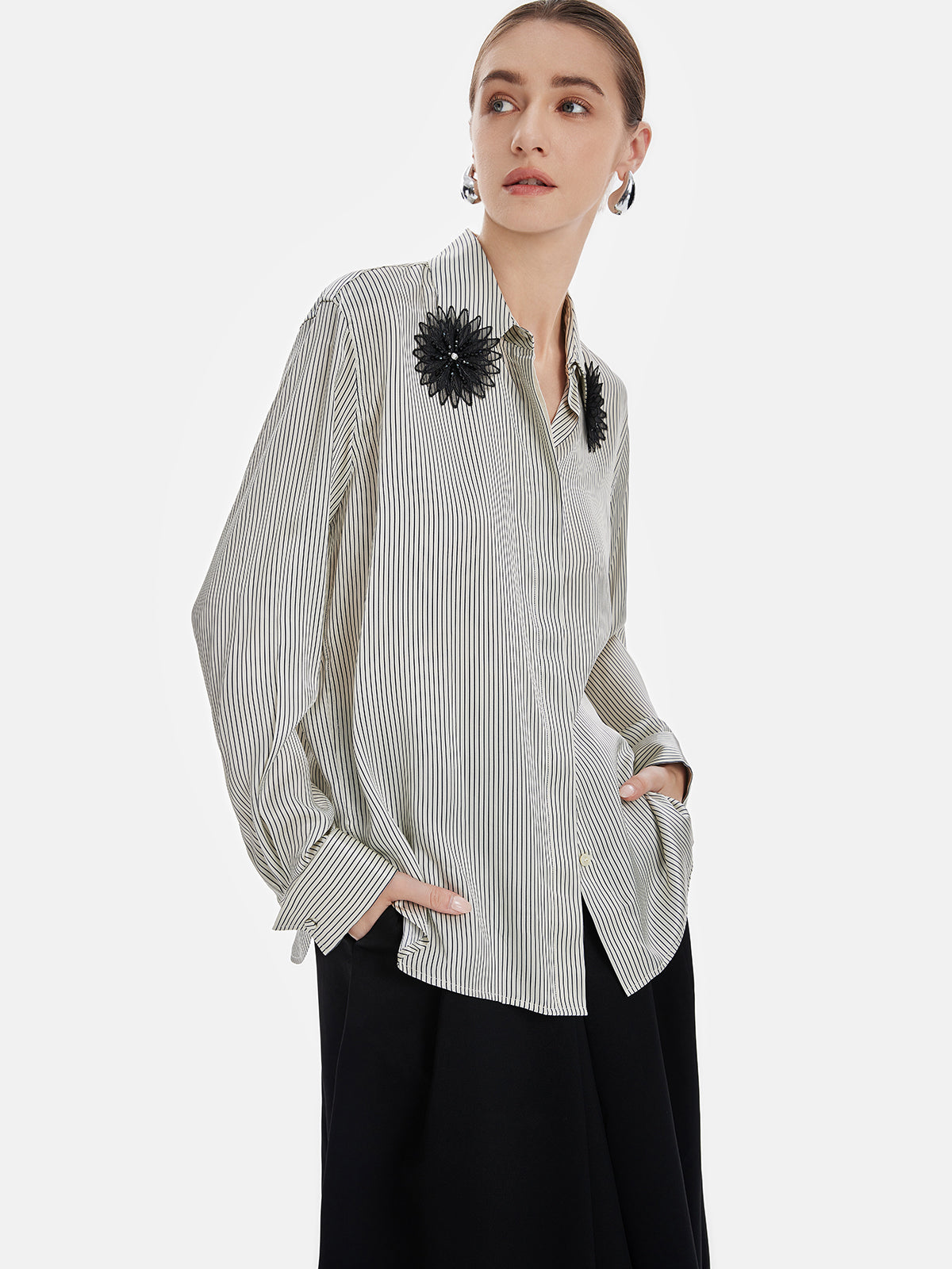 Minimalist Striped Lace Flower Long-Sleeve Shirt