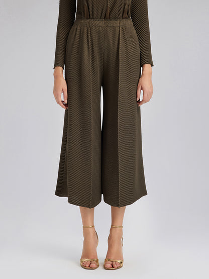 Pleated-Texture Elastic-Waist Wide-Leg Pants