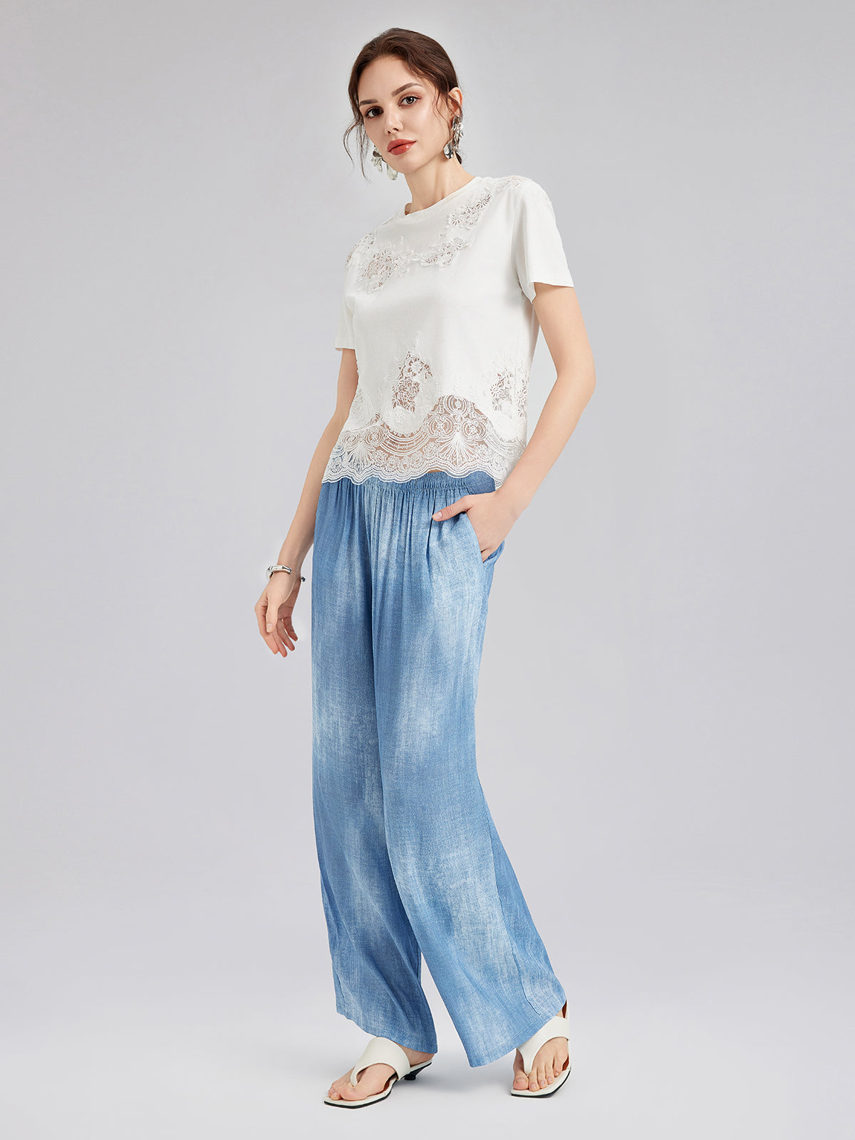 Fashion Lace-Trimmed Cotton Tee
