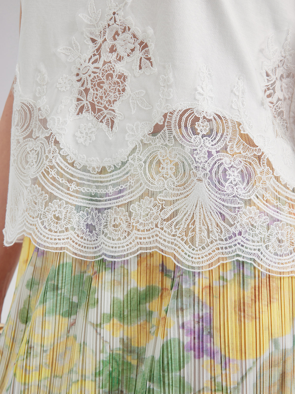 Fashion Lace-Trimmed Cotton Tee