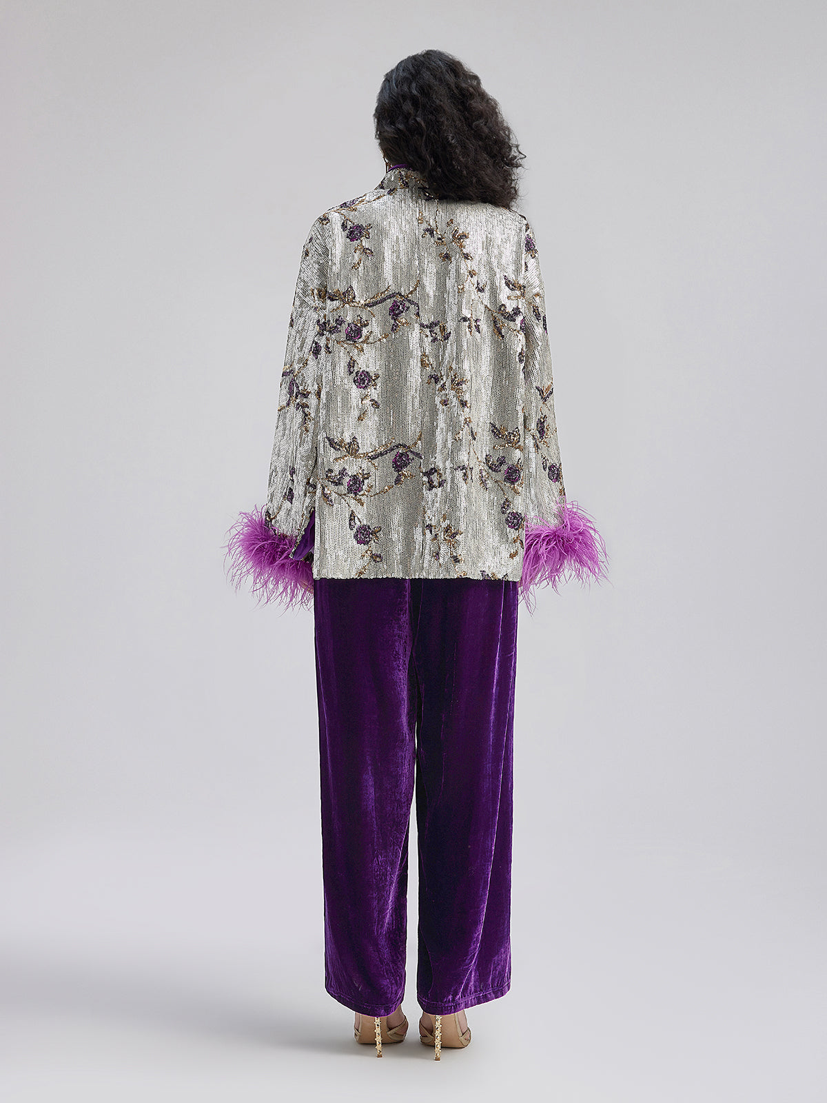 Oriental-Inspired Sequin Removable Feather Jacket