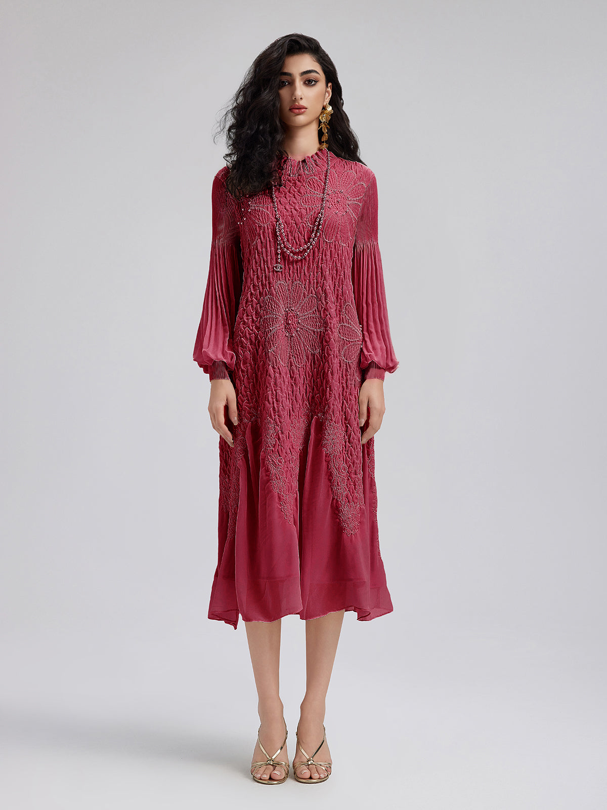 Round Neck Pleated Loose Embroidered Dress